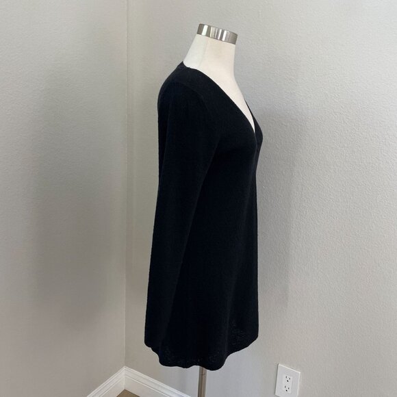 Eileen Fisher Womens XS Black 100% Wool V Neck Knit Top Long Sleeve Textured - Picture 6 of 11